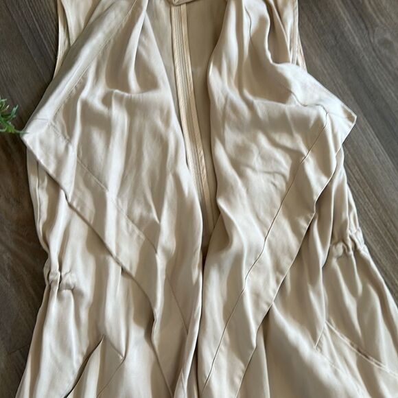 NORDSTROM BB DAKOTA HALLET DRAPE FRONT VEST TENCEL BONE TAN SIZE SMALL - Picture 7 of 11
